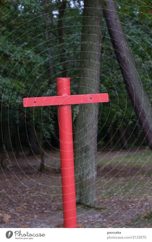 auf leben und tod Kreuz rot Christliches Kreuz Religion & Glaube Farbfoto Christentum Symbole & Metaphern Tod Kruzifix Menschenleer Karfreitag Jesus Christus