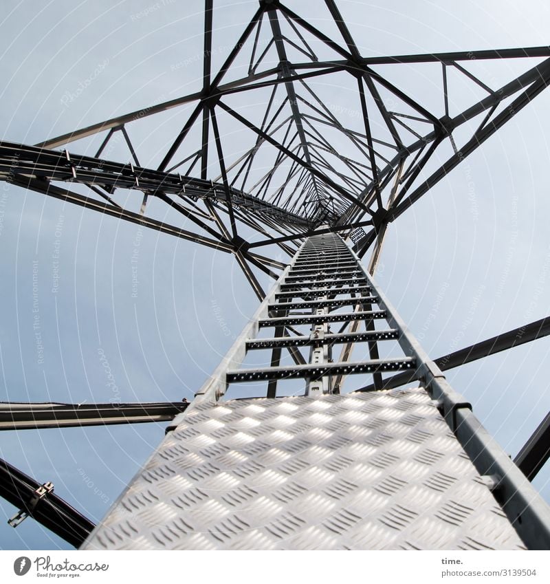 Halswirbelsäulentraining (VIII) Dienstleistungsgewerbe Energiewirtschaft Technik & Technologie Strommast Himmel Schönes Wetter Turm Bauwerk Gebäude Architektur