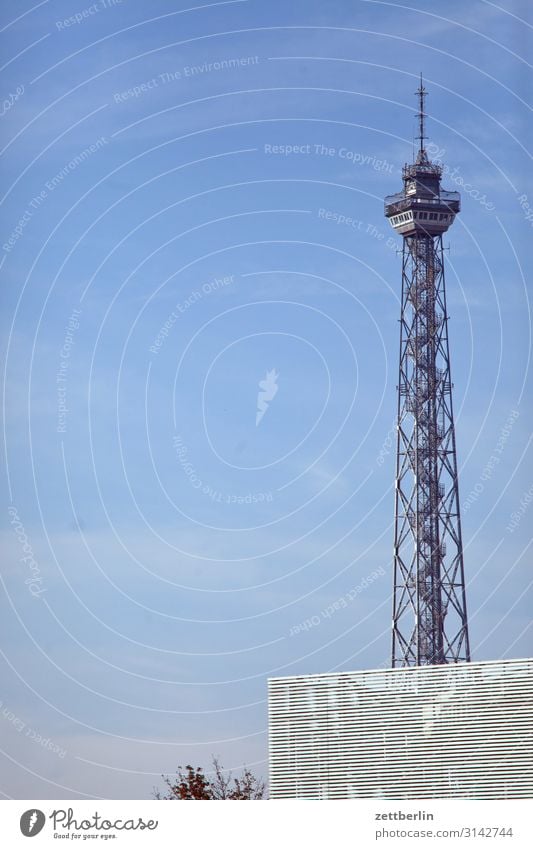 Funkturm Berlin Architektur Charlottenburg Großstadt Deutschland Hauptstadt Himmel Himmel (Jenseits) Stadtzentrum Messe modern Skyline Tourismus Turm verwalten