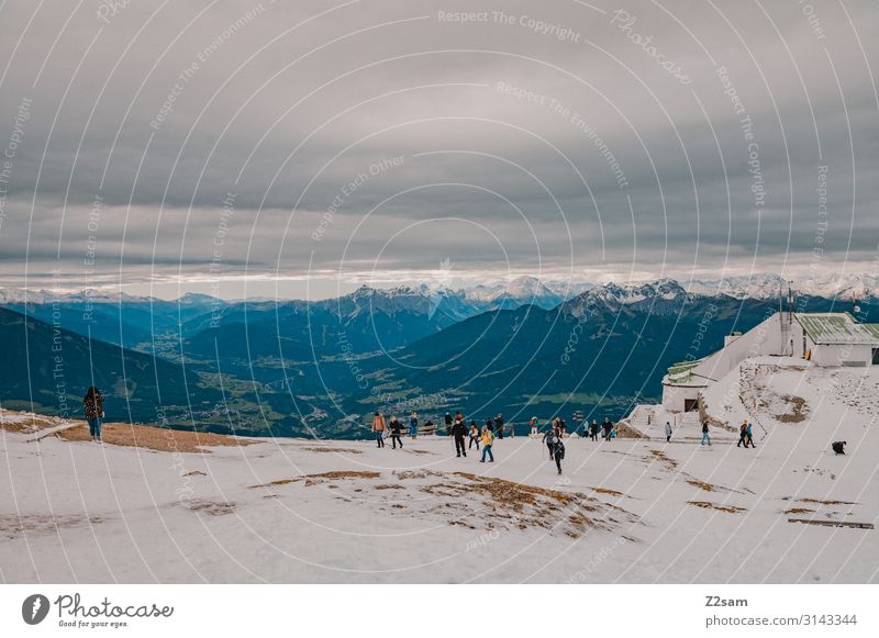 Nordkette Freizeit & Hobby Ferien & Urlaub & Reisen Tourismus Sightseeing Berge u. Gebirge wandern Menschengruppe Natur Landschaft Himmel Gewitterwolken Herbst