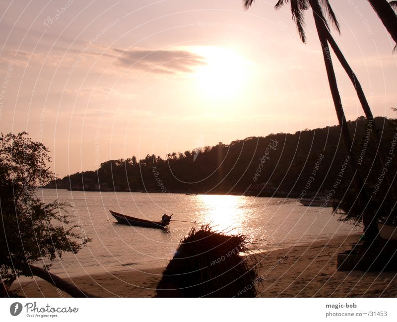 Chalok Ban Kao Bay Strand Sonnenuntergang Wasserfahrzeug Meer Palme Bucht