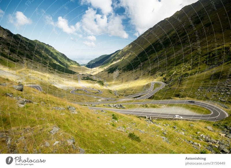 Transfagarasan Umwelt Natur Landschaft Pflanze Luft Himmel Wolken Horizont Sommer Wetter Schönes Wetter Gras Hügel Felsen Berge u. Gebirge Südkarpaten Karpaten