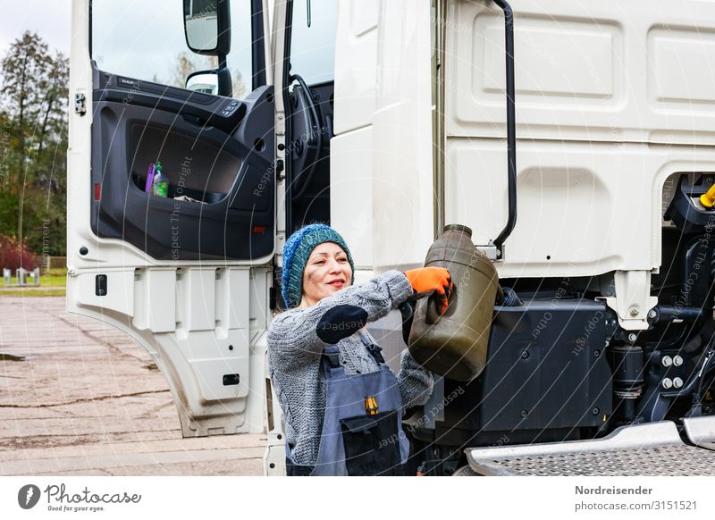 Wartungsarbeiten Arbeit & Erwerbstätigkeit Beruf Arbeitsplatz Wirtschaft Güterverkehr & Logistik Dienstleistungsgewerbe Mittelstand Unternehmen Karriere