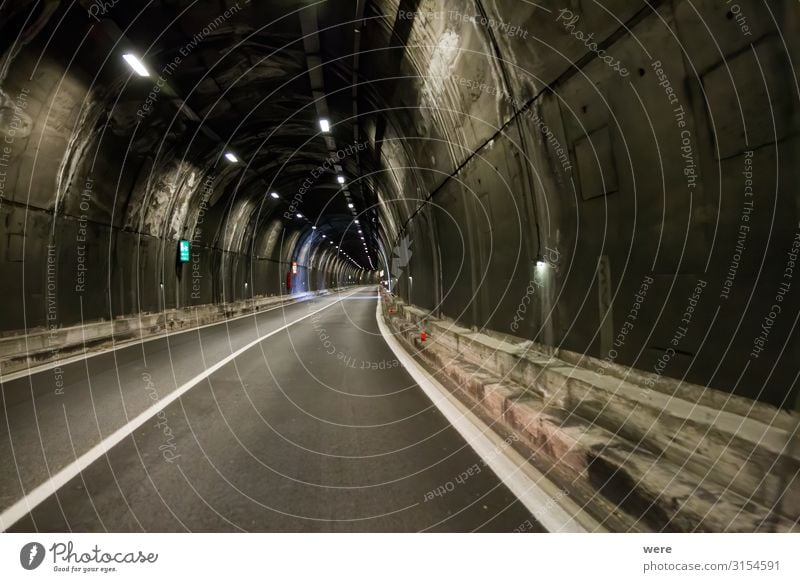 old road with tunnel on the shores of Lake Garda Tunnel Verkehr Autofahren Straße dreckig gruselig Recreation Road car damaged decay forgotten holidays italian