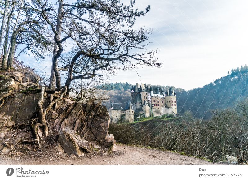 Burg Eltz Freizeit & Hobby Ferien & Urlaub & Reisen Tourismus Abenteuer Ferne Expedition Winter Umwelt Natur Landschaft Baum Felsen Berge u. Gebirge Elz Eifel