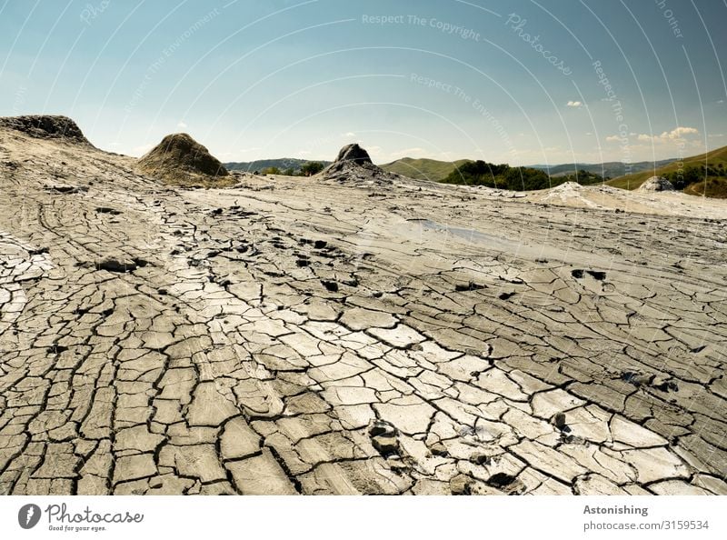 Schlammvulkane von Berca Umwelt Natur Landschaft Erde Himmel Horizont Mond Sommer Wetter Dürre Pflanze Hügel Berge u. Gebirge Karpaten Vulkan Noroiosi Rumänien