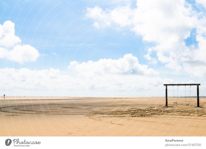 ohne Personen Strand Landschaft Urlaub Ferien & Urlaub & Reisen Sand Schaukel Himmel Wolken Spuren Erholung Ruhe leer blau Sommer Menschenleer Natur Meer