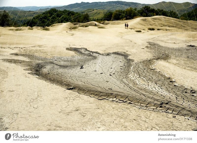 Matsch Umwelt Natur Landschaft Erde Sand Himmel Horizont Sommer Wetter Schönes Wetter Dürre Pflanze Gras Sträucher Hügel Berge u. Gebirge Karpaten Noroiosi