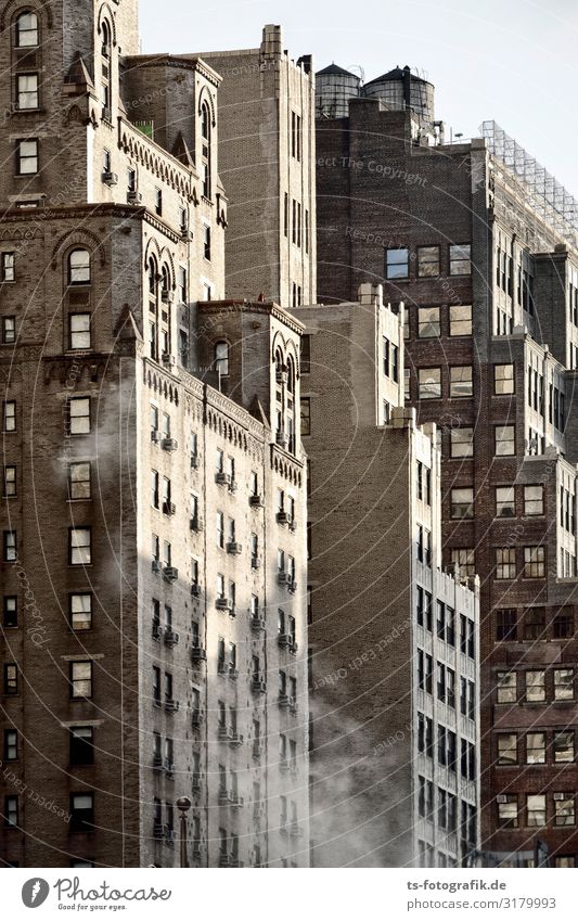 Stairway to Heaven, Manhattan New York City Stadt Stadtzentrum Altstadt Menschenleer Haus Hochhaus Bauwerk Gebäude Architektur Mauer Wand Fassade Fenster Dach