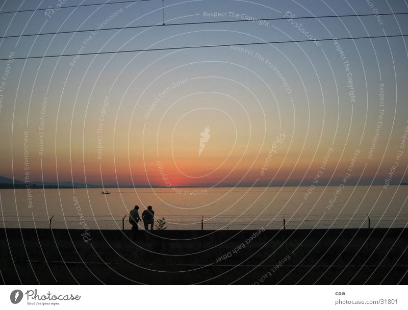 Abendliches Intermezzo Sonnenuntergang sprechen Paar Mensch Verabredung paarweise