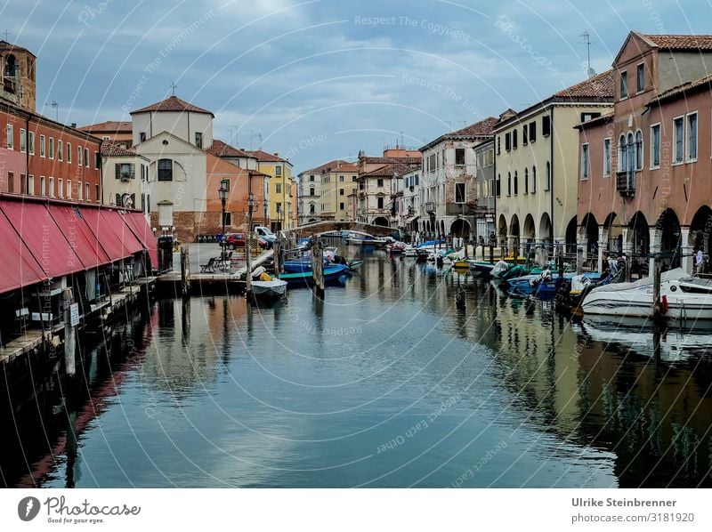 Am Canal Vena in Chioggia Ferien & Urlaub & Reisen Tourismus Sightseeing Städtereise Italien Europa Dorf Fischerdorf Kleinstadt Hafenstadt Stadtzentrum Altstadt