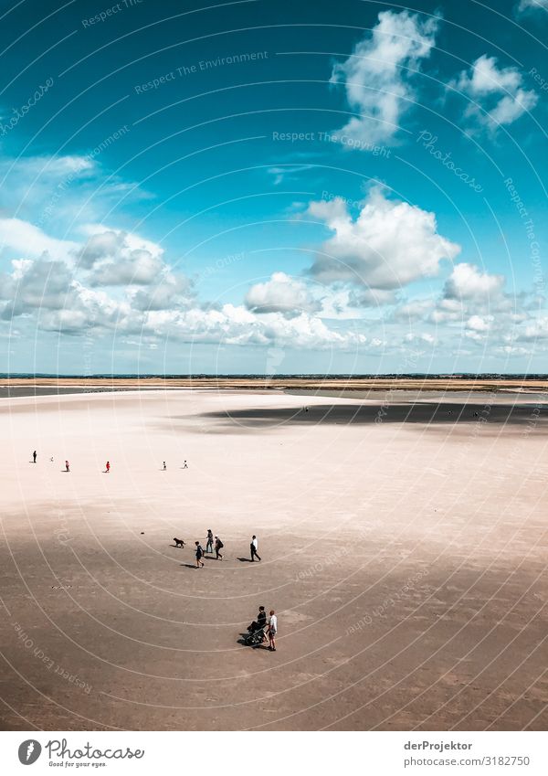 Spaziergang an le Mont-Saint-Michel Ferien & Urlaub & Reisen Tourismus Ausflug Abenteuer Ferne Freiheit Sommerurlaub wandern Umwelt Natur Landschaft Klima Küste