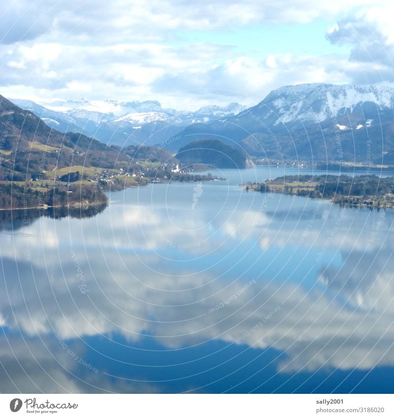 Winter im Salzkammergut... Landschaft Wolken Alpen Schneebedeckte Gipfel Seeufer Zufriedenheit Erholung stagnierend Tourismus Österreich Reflexion & Spiegelung