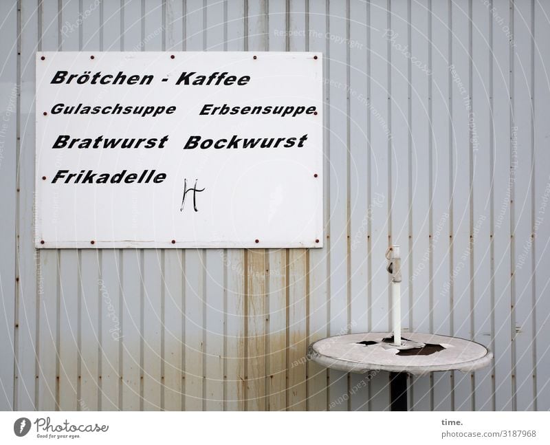 Mittagstisch Lebensmittel Ernährung Mittagessen Tisch Dienstleistungsgewerbe Gastronomie Imbiss Hütte Mauer Wand Metall Schriftzeichen Schilder & Markierungen