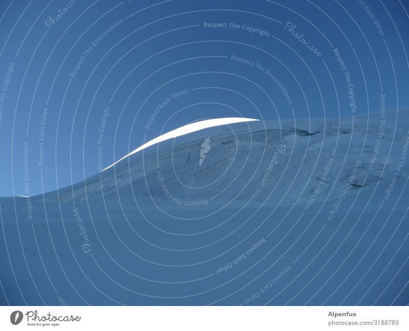 stellenweise sonnig Klima Klimawandel Schönes Wetter Alpen Berge u. Gebirge Gipfel Schneebedeckte Gipfel Gletscher ästhetisch blau weiß Coolness Mut demütig