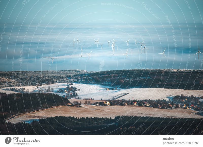 Winterblick Landschaft Himmel Wolken Horizont schlechtes Wetter Schnee Baum Wiese Feld Wald Berge u. Gebirge Haus kalt blau braun weiß Windmühle Farbfoto