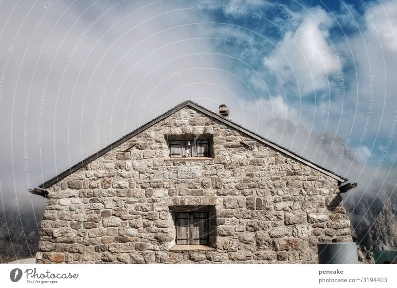 wetterfest Natur Landschaft Urelemente Himmel Wolken Schönes Wetter Alpen Haus Hütte Mauer Wand Fassade Fenster Stein Sicherheit Kraft Österreich