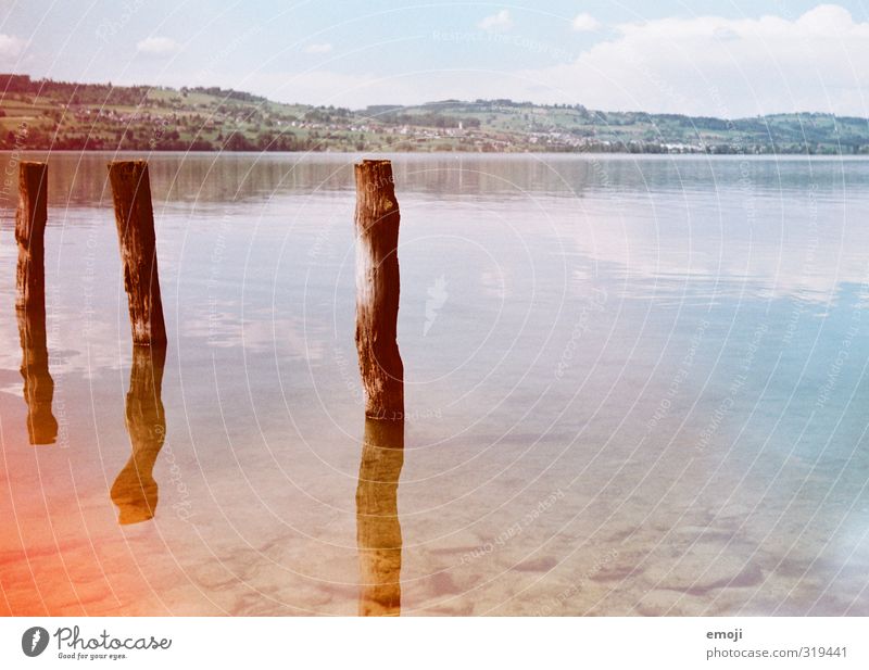 unwirklich Umwelt Natur Wasser Himmel Sommer Schönes Wetter See nass natürlich analog Lichteinfall Farbfoto Außenaufnahme Menschenleer Tag Panorama (Aussicht)