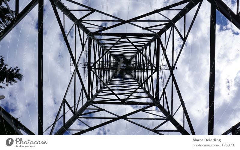 Power Pole in nature Technik & Technologie High-Tech Energiewirtschaft Umwelt Natur Landschaft Luft Himmel Frühling Schönes Wetter Wald Stadtrand Menschenleer