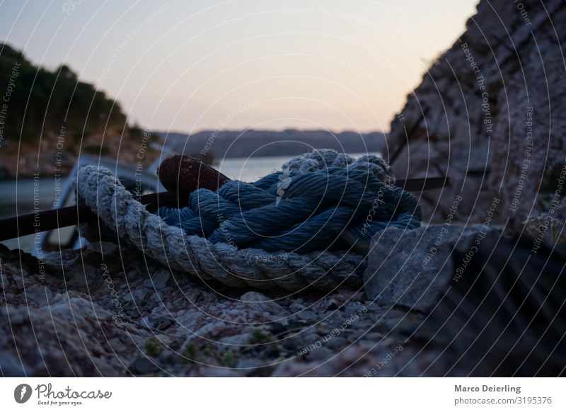 Old Sea Rope Kunst Umwelt Natur Landschaft Wasser Himmel Horizont Sonnenaufgang Sonnenuntergang Sommer Schönes Wetter Wellen Meer Schwimmen & Baden entdecken