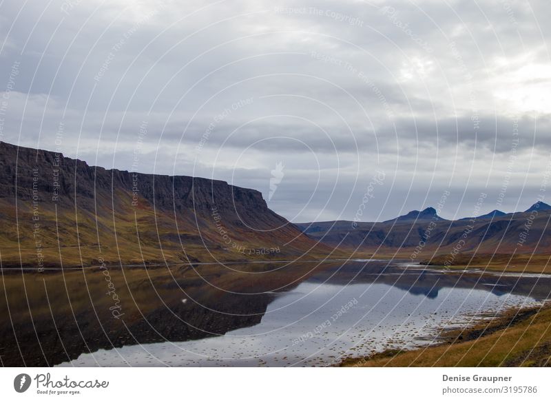 Iceland's beautiful landscape mountains and water Ferien & Urlaub & Reisen Umwelt Natur Landschaft Wasser Wolken Klima Klimawandel schlechtes Wetter