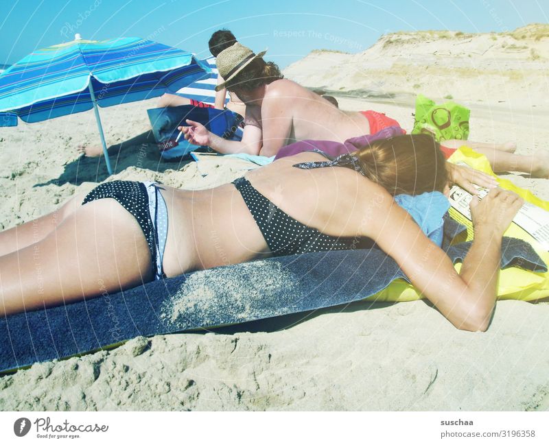 szene eines urlaubs am strand Sommer Ferien & Urlaub & Reisen Strand Sand Düne heiß sonnig Meer Badeurlaub Sonnenbad Schwimmen & Baden faulenzen Erholung