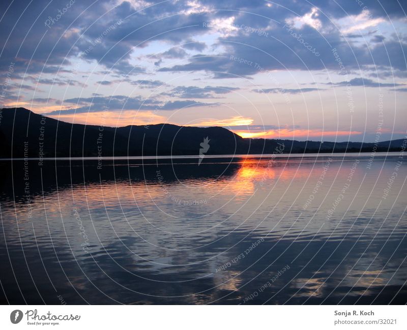 Sonnenuntergang Wolken See Dämmerung Reflexion & Spiegelung ruhig Kochelsee Abenddämmerung Berge u. Gebirge Wasser