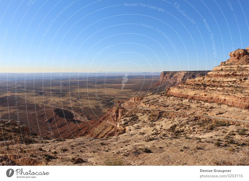 335 Meters Steep wall in the state of Utah USA Ferien & Urlaub & Reisen Umwelt Natur Landschaft Himmel Wolkenloser Himmel Sonne Sonnenlicht Wetter