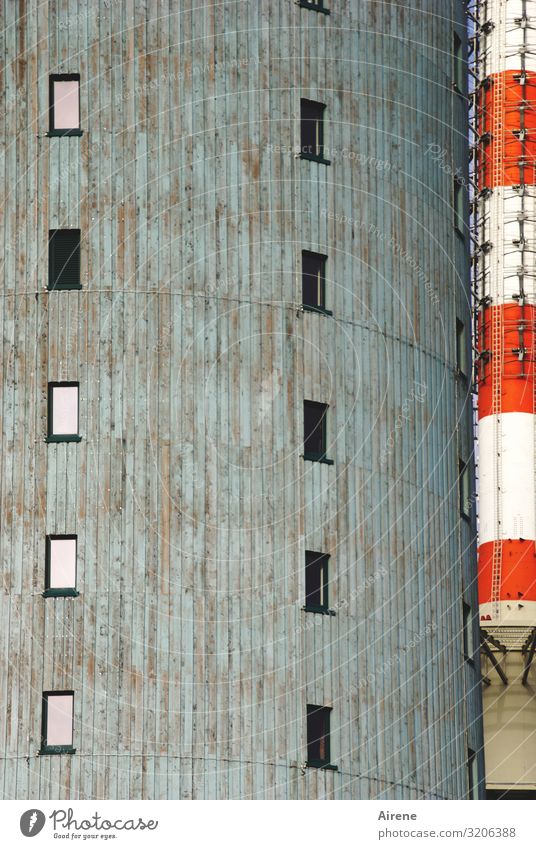 ungleiche Partner Wissenschaften Berge u. Gebirge Thüringer Wald Aussichtsturm Funkturm Sendemast Turm Fenster Sehenswürdigkeit Beton Metall dick dünn hoch oben