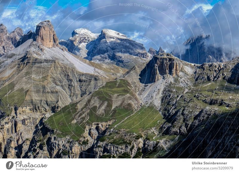 Bergpanorama, Blick von den Drei Zinnen Richtung Norden Ferien & Urlaub & Reisen Tourismus Ausflug Abenteuer Freiheit Sommer Sommerurlaub Berge u. Gebirge