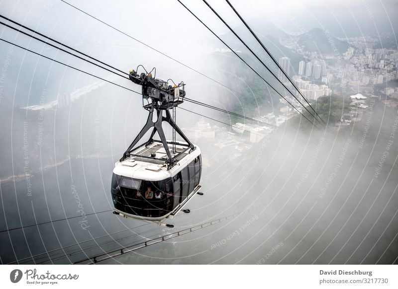 Bahn zum Zuckerhut Ferien & Urlaub & Reisen Tourismus Ausflug Sightseeing Städtereise Landschaft Himmel Wolken Nebel Hügel Felsen Alpen Berge u. Gebirge Gipfel