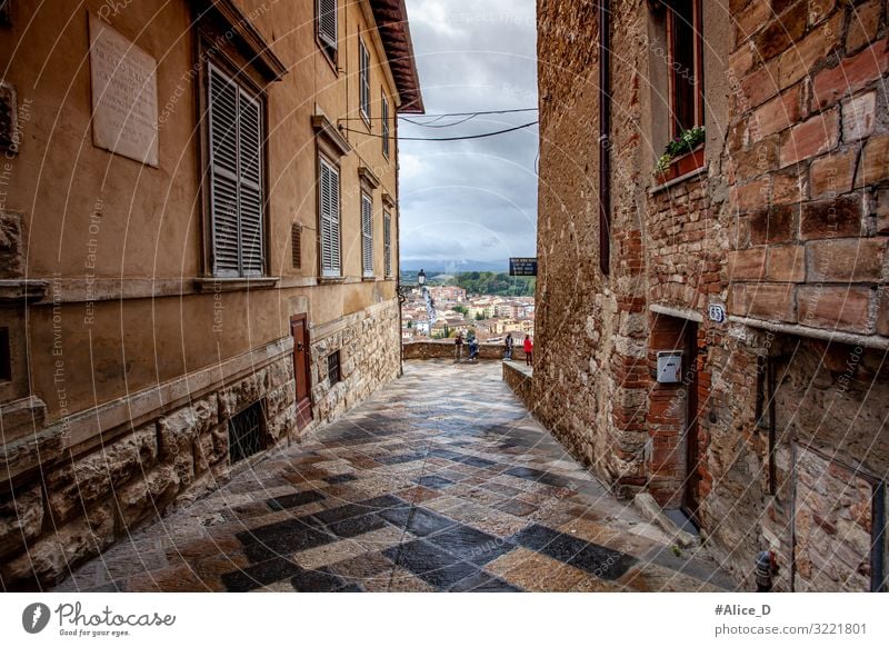 Volterra Toskana Italien Ferien & Urlaub & Reisen Architektur Europa Dorf Kleinstadt Stadt Stadtzentrum Altstadt Menschenleer Haus Mauer Wand Fassade Fenster