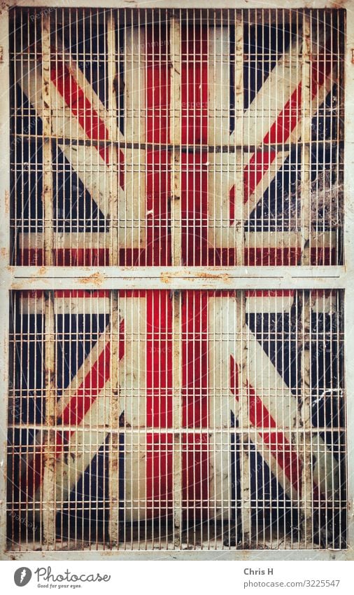 Caged Union Jack Parma Italien Europa Bauwerk Gebäude Architektur Mauer Wand Fassade Gesellschaft (Soziologie) Tourismus Stadt Wandel & Veränderung Zukunft