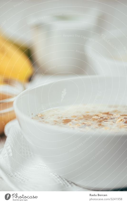 Haferbrei mit Banane und Haferflocken Mahlzeit Gesundheit frisch Schalen & Schüsseln Diät Lebensmittel Frühstück Morgen Ernährung Müsli Vegetarische Ernährung