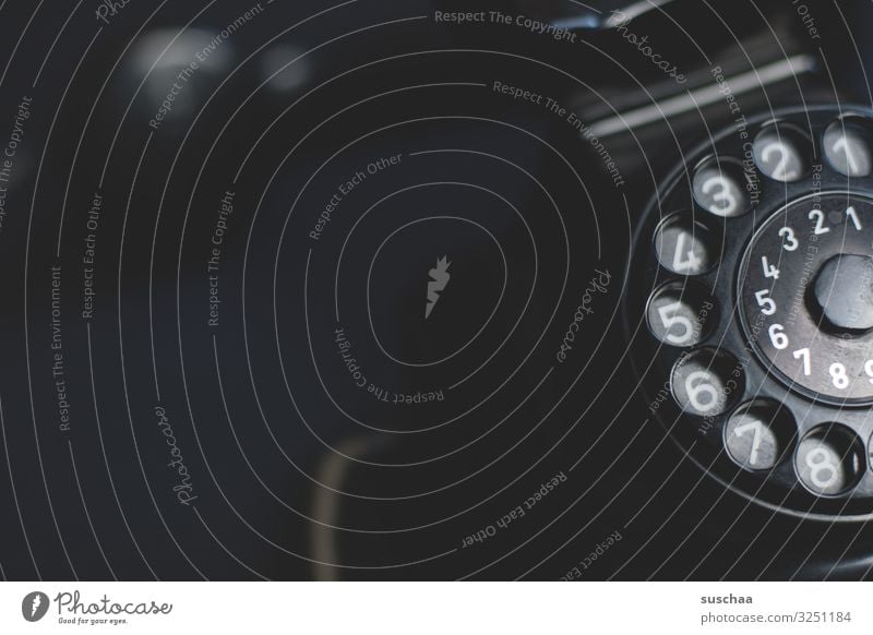aus der mode gekommen Telefon alt retro Wählscheibe telefonieren Kommunikation Telekommunikation Ziffern & Zahlen Telefonnummer wählen altmodisch Kontakt
