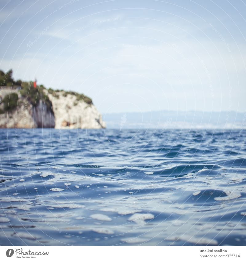 mehr meer für alle Ferien & Urlaub & Reisen Sommerurlaub Umwelt Landschaft Wasser Himmel Schönes Wetter Wellen Küste Meer Insel nass blau Farbfoto Außenaufnahme