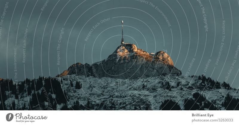 das letzte Sonnenlicht Ferien & Urlaub & Reisen Winter Schnee Natur Sonnenaufgang Sonnenuntergang Berge u. Gebirge Hoher Kasten Antenne ästhetisch Ferne hoch