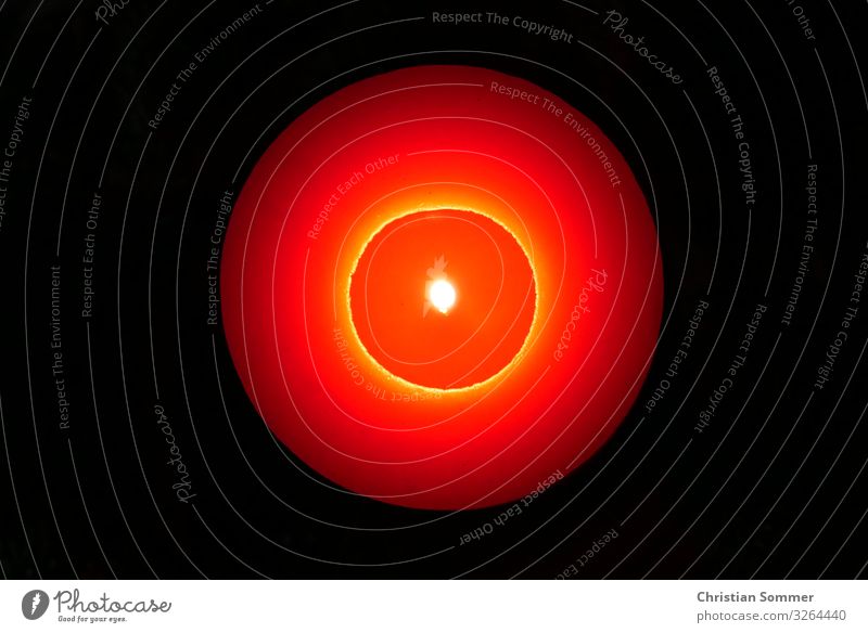 Kerze von oben Stimmung Glück Zufriedenheit Vertrauen Geborgenheit Warmherzigkeit Romantik Gastfreundschaft Menschlichkeit Gelassenheit ruhig Erholung Farbe