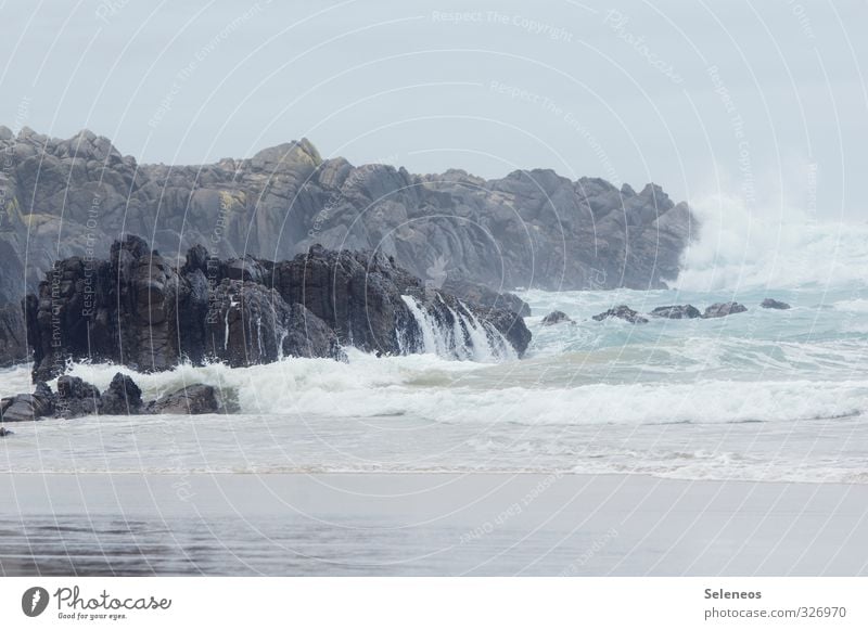 Meeresrauschen Ferien & Urlaub & Reisen Tourismus Ausflug Abenteuer Ferne Freiheit Strand Wellen Umwelt Natur Landschaft Wasser Himmel Wolkenloser Himmel Felsen