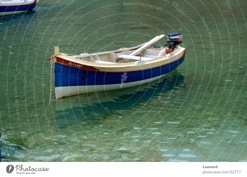 Blaues Boot See Wasserfahrzeug Fischereiwirtschaft Portwein Schifffahrt blau Insel boat sea water harbour