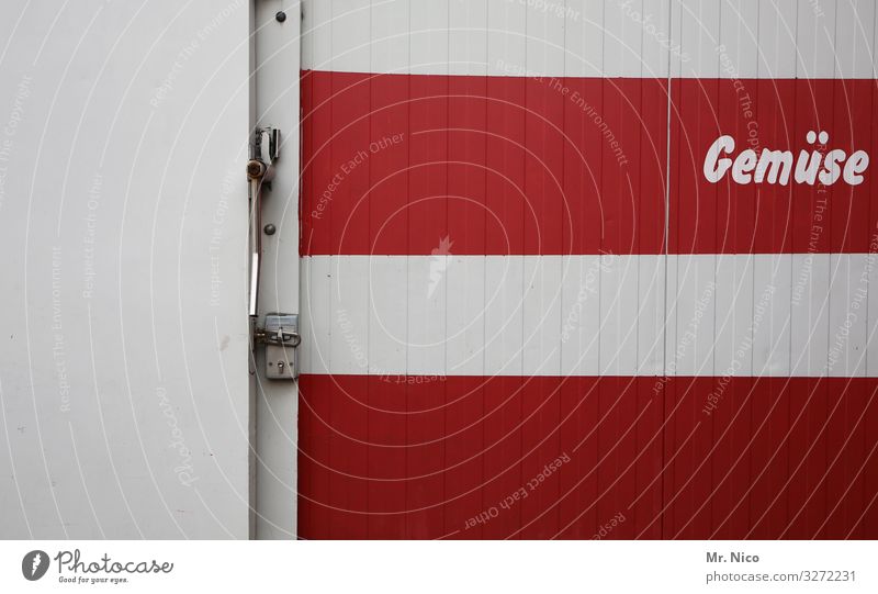 Gemüsestreifen Zeichen Schriftzeichen Schilder & Markierungen Hinweisschild Warnschild rot weiß Gemüsemarkt Gemüseladen Gemüsehändler Lebensmittel Bioprodukte