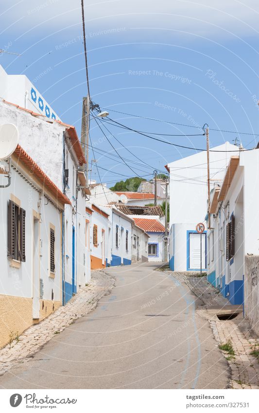 TIME SHIFT Portugal Algarve Raposeira Stadt Kleinstadt Haus Straße Ferien & Urlaub & Reisen Reisefotografie Idylle Postkarte Tourismus Paradies himmlisch