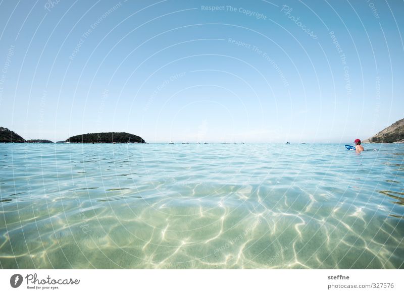 Eskapismus Natur Wasser Wolkenloser Himmel Schönes Wetter Küste Bucht Meer Indischer Ozean Phuket Thailand Asien Südostasien heiß schön Strand Schwimmen & Baden