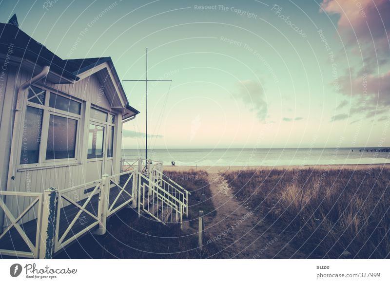 Kein Tag Meer ohne Ferien & Urlaub & Reisen Natur Landschaft Himmel Küste Ostsee Hütte Wege & Pfade alt authentisch einfach fantastisch kalt Fernweh Einsamkeit