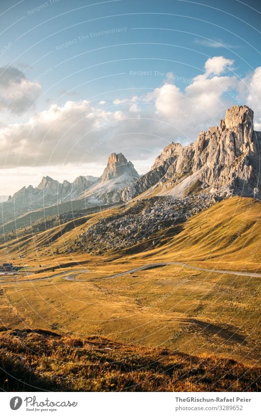 Sonnenuntergang am Passo di Giau Berge u. Gebirge Wolken Landschaft Licht Stimmung Stimmungsbild Abend Natur blau