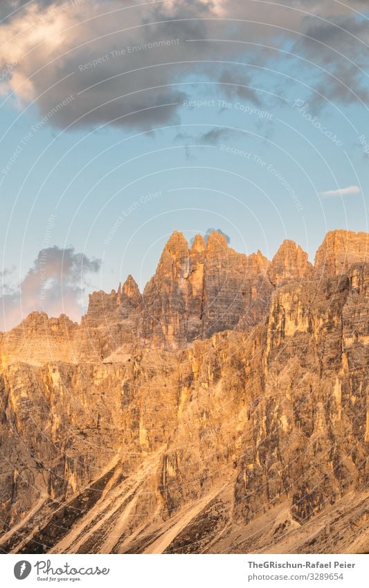 Abendlicht im Gebirge - Südtirol Berge u. Gebirge Sonne Wolken Landschaft Licht Sonnenuntergang Stimmung Stimmungsbild Himmel Farbfoto Natur Außenaufnahme