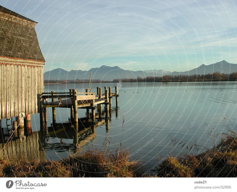 Seeblick mit Bergen Steg Herbst Panorama (Aussicht) Bayern Berge u. Gebirge Wasser groß