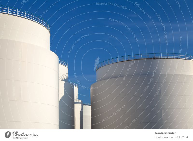 Tanklager Arbeit & Erwerbstätigkeit Wirtschaft Industrie Güterverkehr & Logistik Energiewirtschaft Business Technik & Technologie Energiekrise