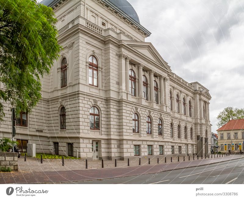 Oldenburg State Theatre Haus Kultur Stadt Altstadt Bauwerk Gebäude Architektur Fassade Straße Stein Tradition oldenburgisches staatstheater Niedersachsen