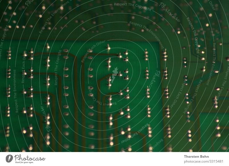 Platine / Circuit Board Wirtschaft Medienbranche Energiewirtschaft Fernseher Spielkonsole Computer Hardware Technik & Technologie Unterhaltungselektronik